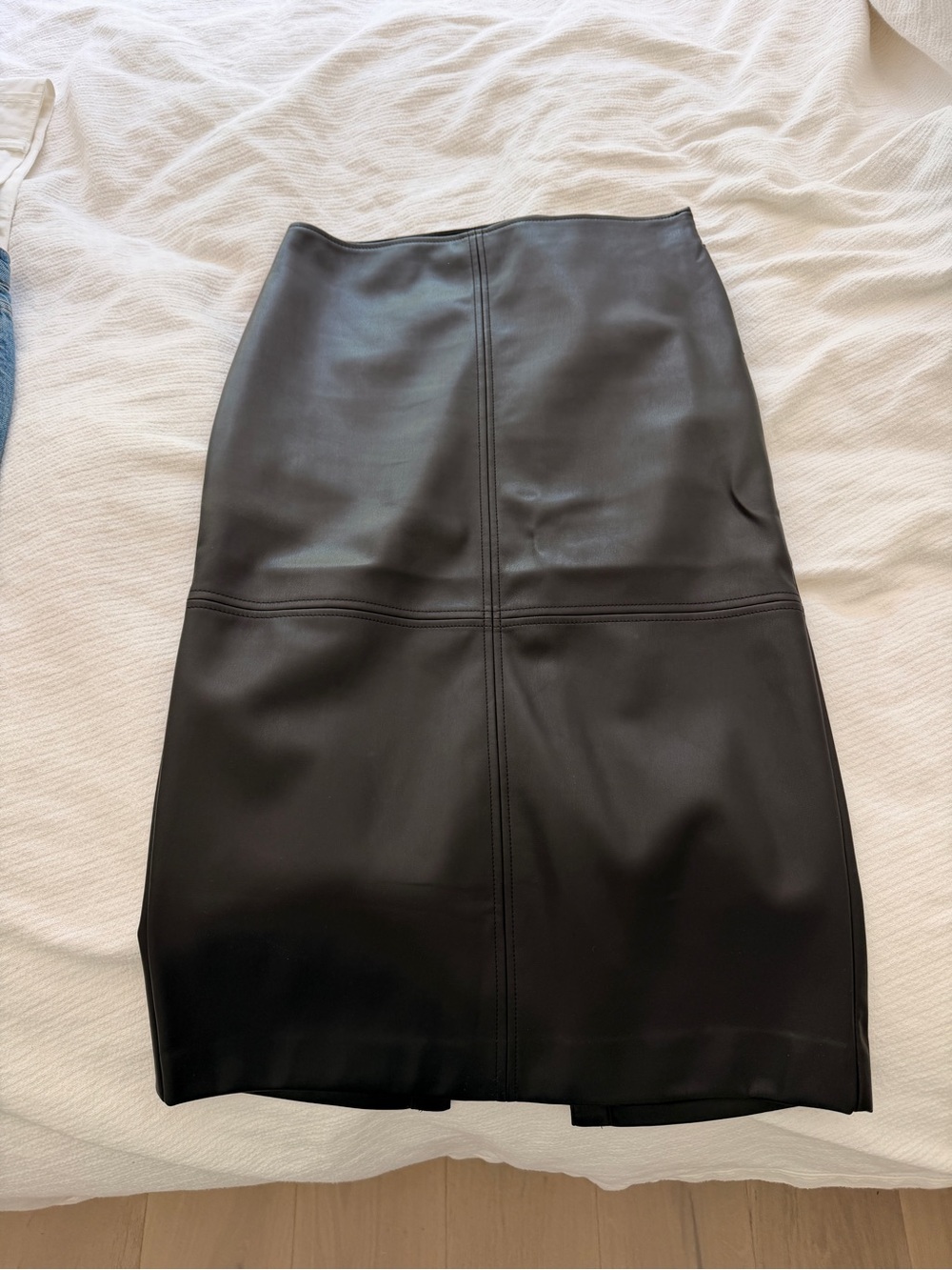 White House Black Market Black Faux Leather Pencil Skirt